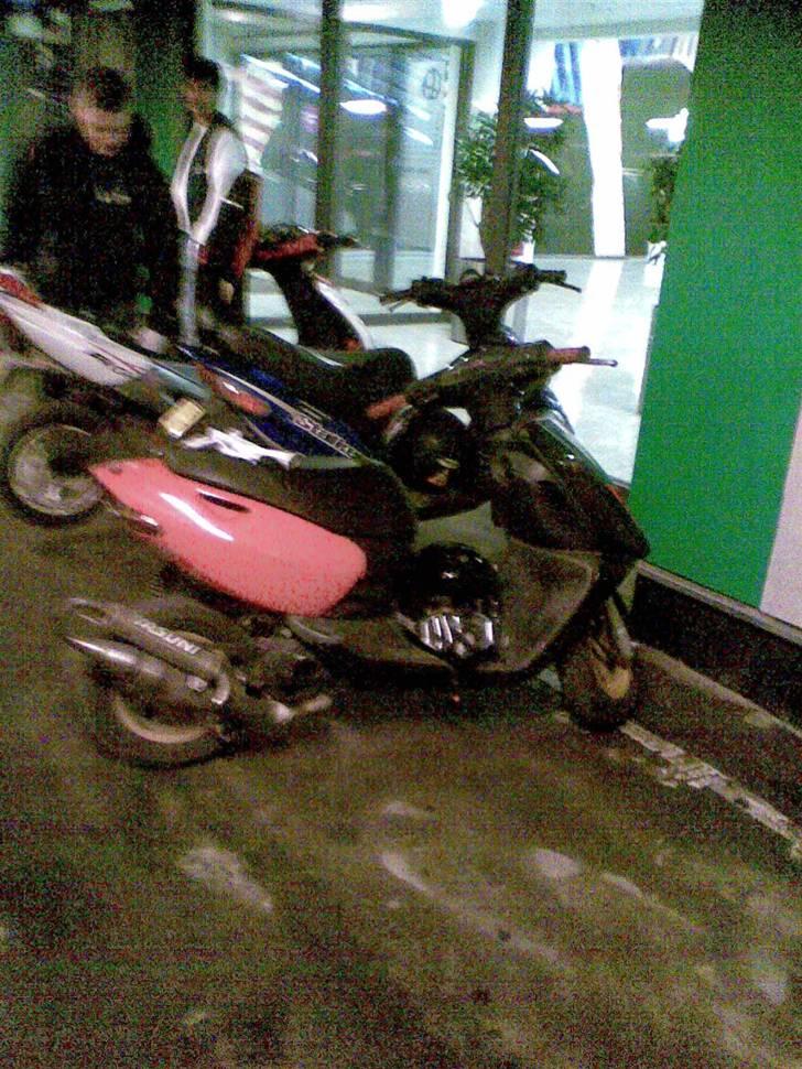 Aprilia sonic totalt skadet :S billede 18