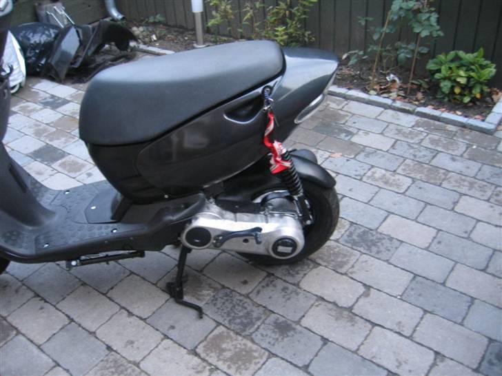 Aprilia Sonic  // SOLGT // billede 10