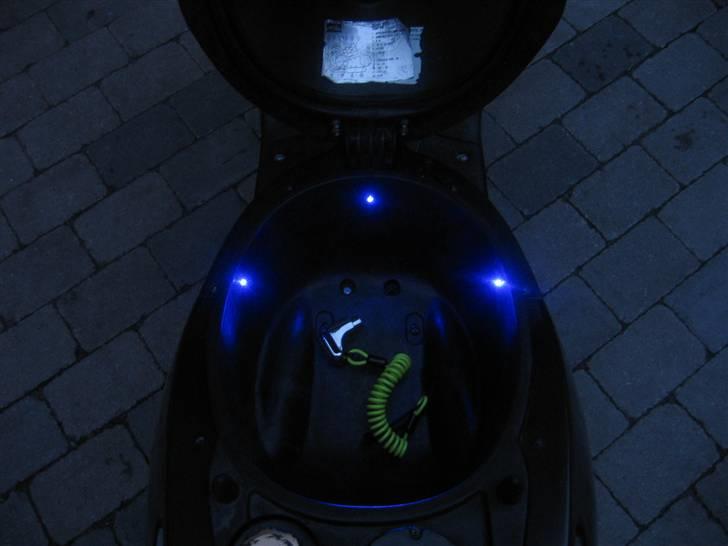 Aprilia Sonic  // SOLGT // billede 13