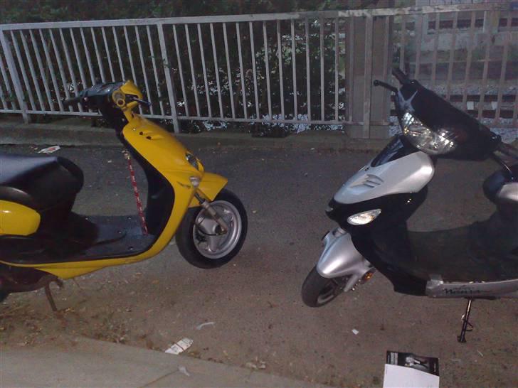 Yamaha neos ( Solgt ) billede 3