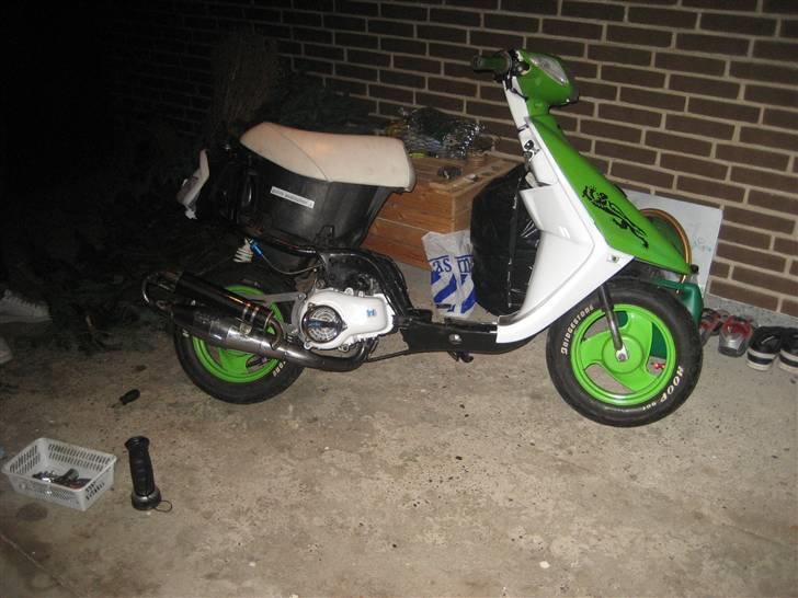 Yamaha jog fs tilsalg - min jog som den står nu billede 8