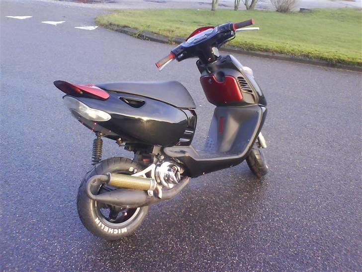 Aprilia sonic billede 2