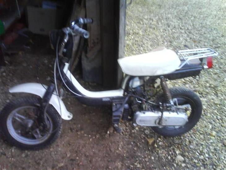 {{currentPhoto.altText}} billede {{currentPhoto.number}}