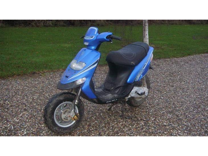 {{currentPhoto.altText}} billede {{currentPhoto.number}}