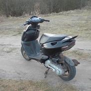 Aprilia Sonic GP (byttet til RMX)