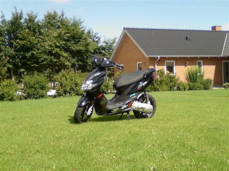 Yamaha jog r - Sommeren 2008 billede 2