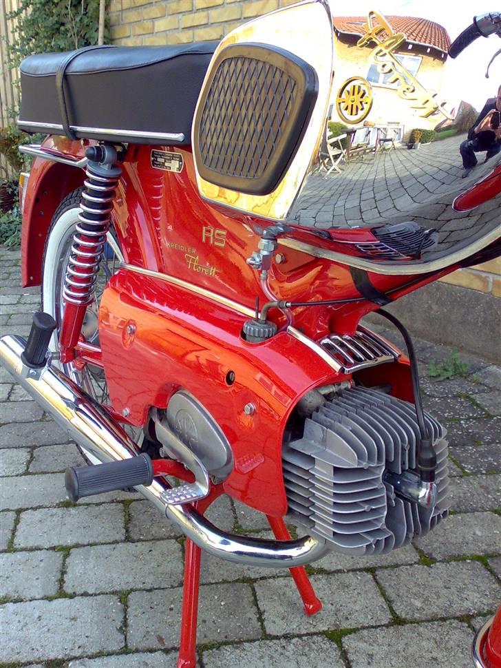 Kreidler RS - 5 gears motor med den sjældne 13 rippers Mahle cylinder, 5,3 HK billede 7