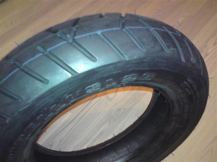 Aprilia sonic 'solgt' - Det nye dæk Pirelli billede 8