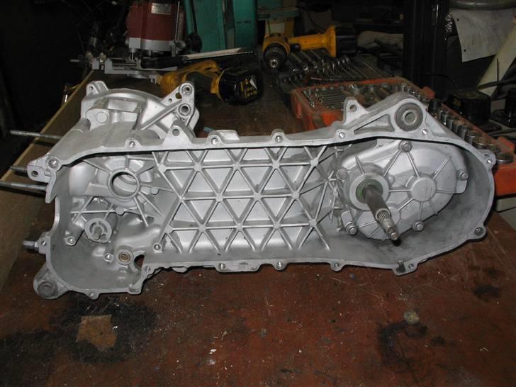 Piaggio nrg mc 3. VÆK - den er sku flot når den er glasblæst. p.s gør det selv billede 7