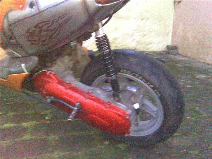 Aprilia Airbrush Sonic AC SOLGT - Undskyld det dårlige kamera.. billede 7