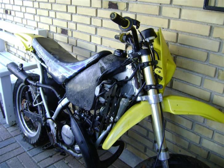 Suzuki RMX billede 3