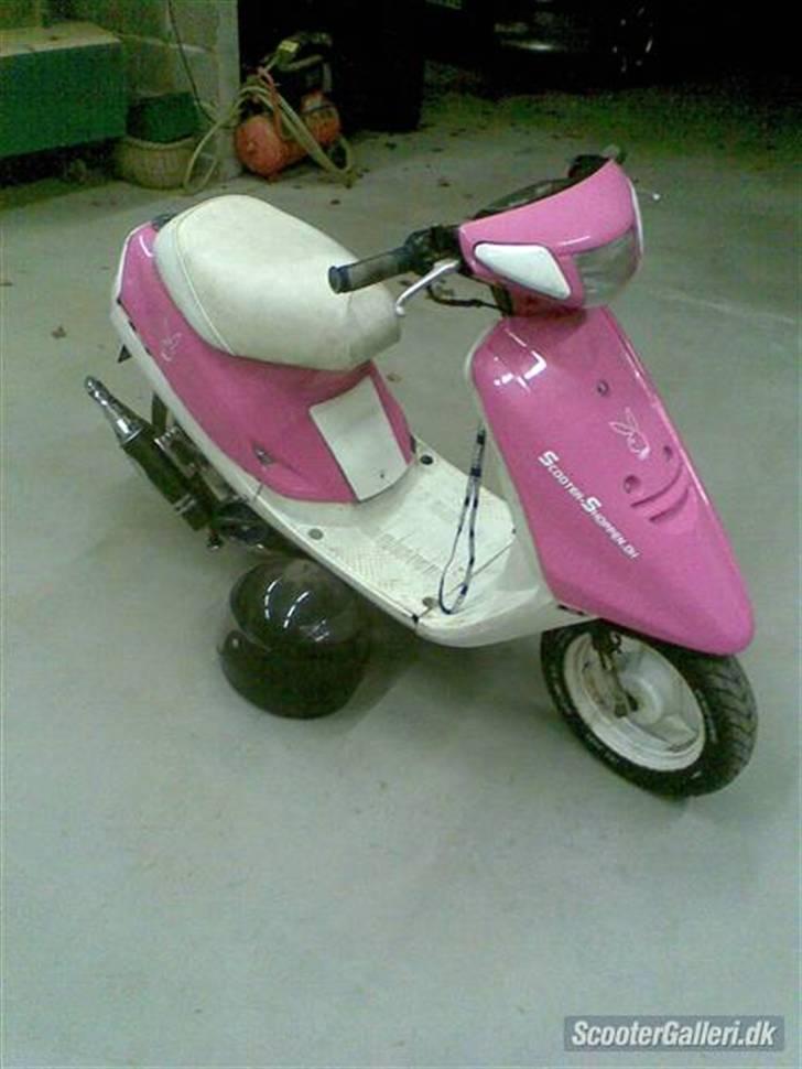 Yamaha      jog as PLAYBOY  billede 2