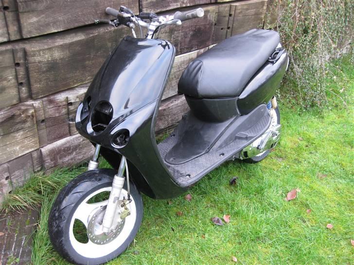 Yamaha neos væk billede 2