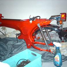 Honda dax ST50 candy red