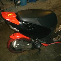 Aprilia sonic 
