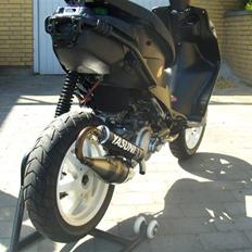 Yamaha Jog R Team speed Solgt