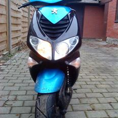 Peugeot speedfight 2