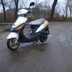 Jincheng Listo / SOLGT /