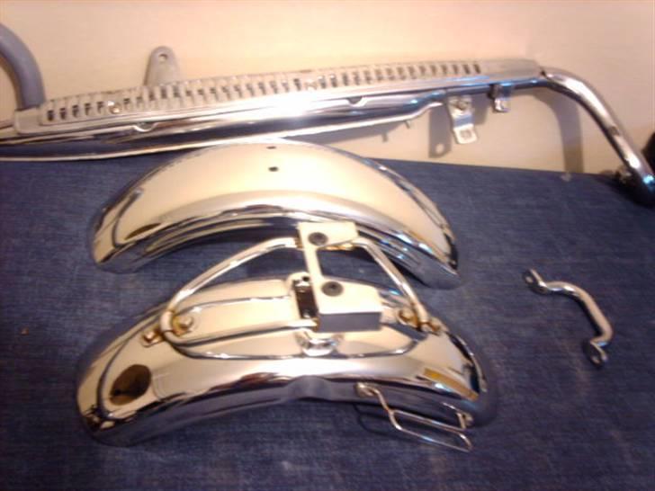 Honda dax ST50 candy red billede 8