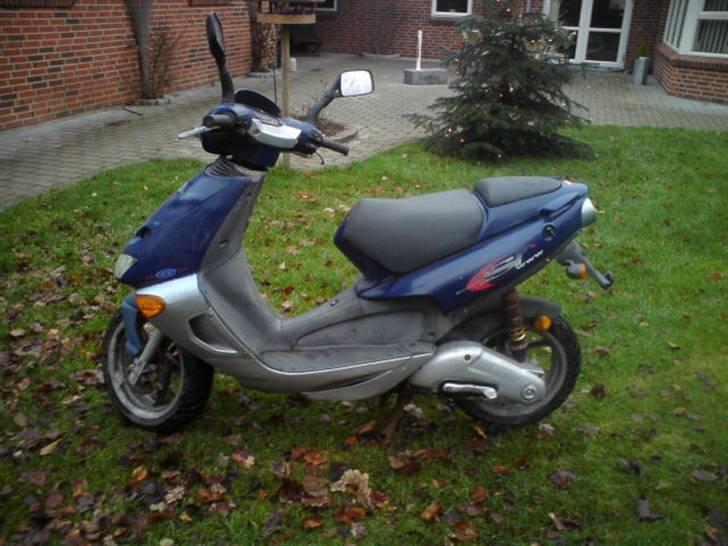 Aprilia sr50 ac SD solgt billede 3