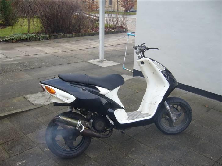 Piaggio nrg SOLGT!!! billede 2
