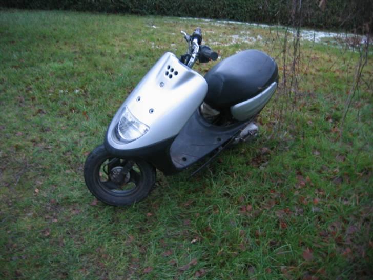 Yamaha jog spaceinvation solgt billede 4