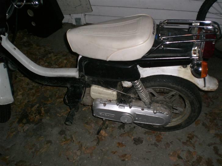 Suzuki fz50(solgt) billede 2