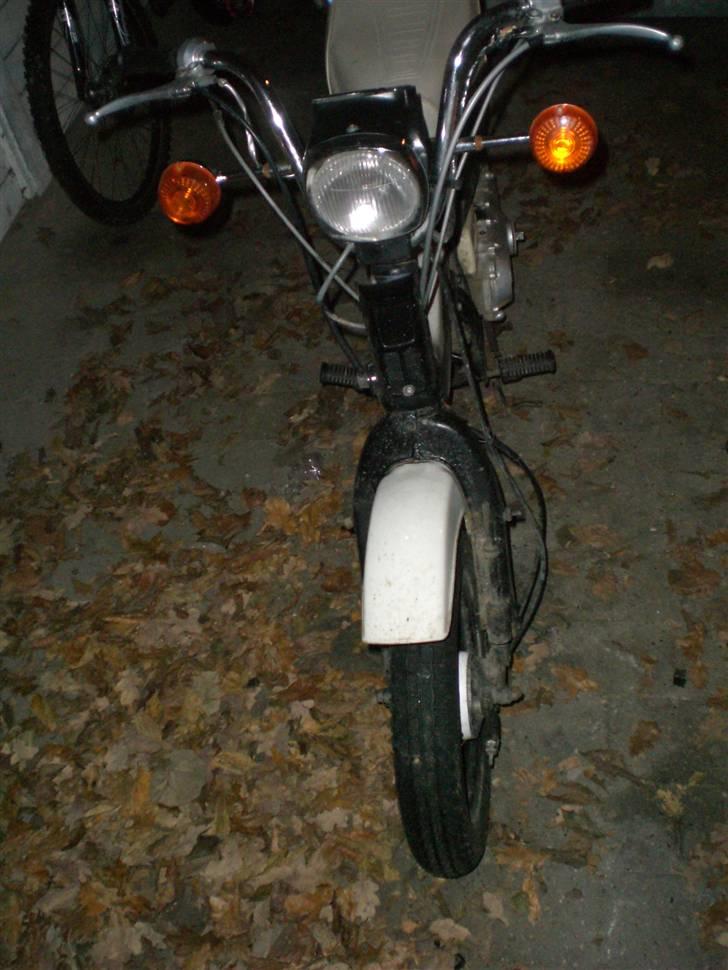 Suzuki fz50(solgt) billede 3