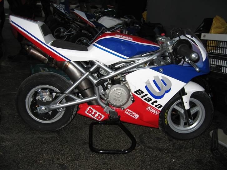 Blata WRS 14 - Vinter 2006 - Imens den stadig næsten ingen ridser havde - det er slut nu. billede 2