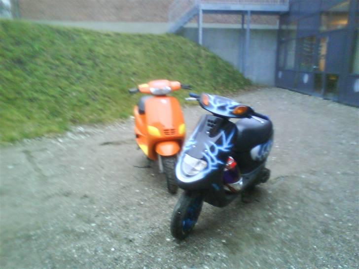 Piaggio zip `NEMO´ - min og thomas P´s scootere(hans forrest) billede 18