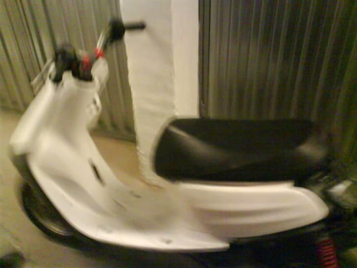 Yamaha jog space bytte med sonic - joggen næsten samlet billede 1