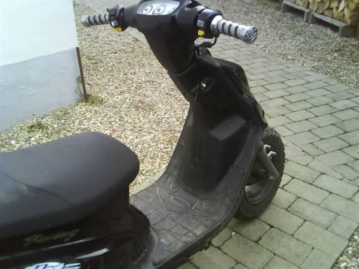 PGO Hot50 SOLGT billede 5