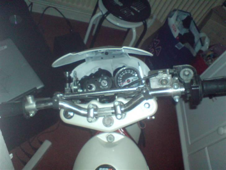 Suzuki street magic bytte jog billede 14