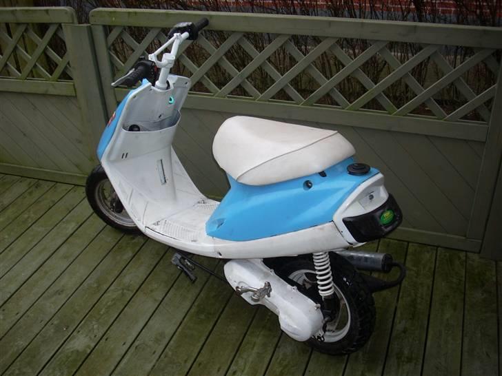 Yamaha Jog AS BYTTET  1998 billede 1