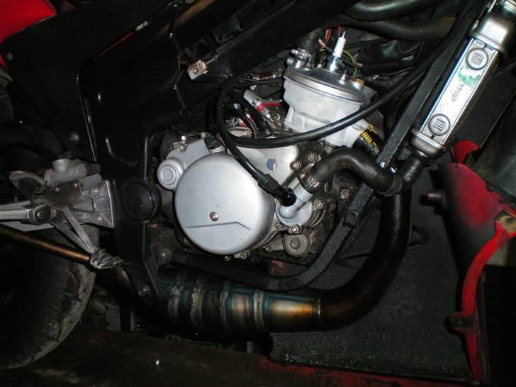 Rieju RS2 Matrix  80cc SOLGT - Nyt : Tændrør, Cylinderkit, Udstødning, Studs, Membran, Karburator, Filter, Kobling, Alle lejre+pakninger+pakdåser i hele motoren, gearkasse og motorolie :)  billede 9