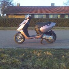 Aprilia Sonic ->SOLGT<-