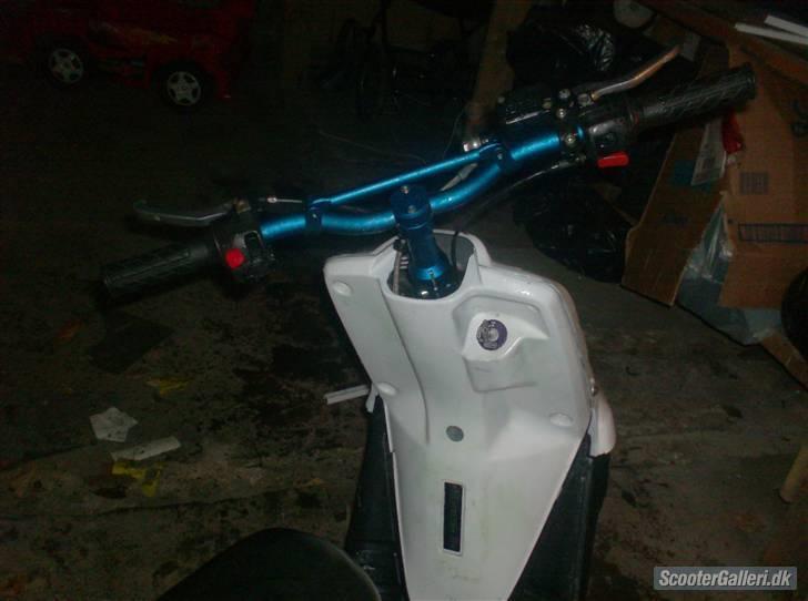 MBK Booster - solgt billede 4
