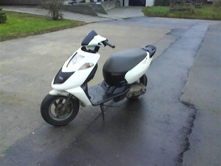 Aprilia Sonic (Byttet til jog) billede 8