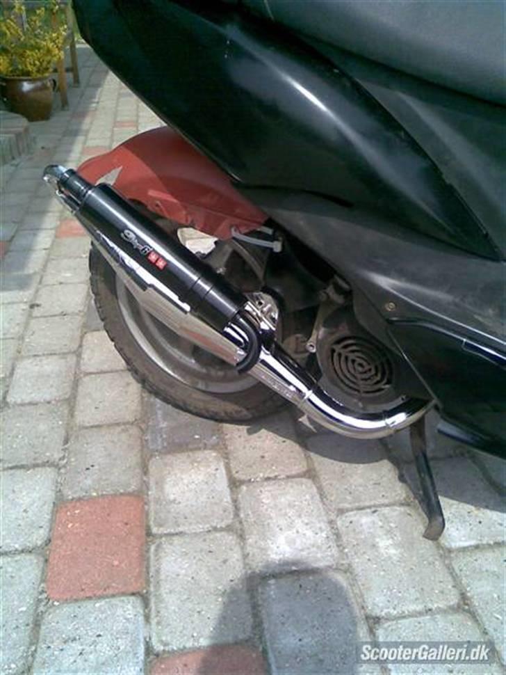 Yamaha jog r byttet billede 3