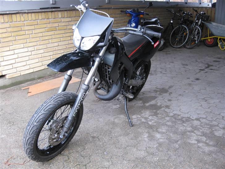 Derbi senda væk billede 2