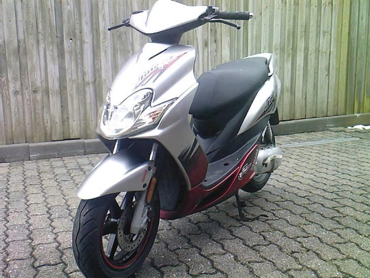 Yamaha JoG R (Solgt) billede 3