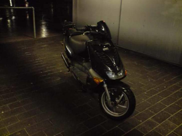 Aprilia Sr50 Lc DD SJÅLET  billede 1