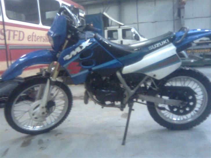 Suzuki RMX byttet til jog billede 1