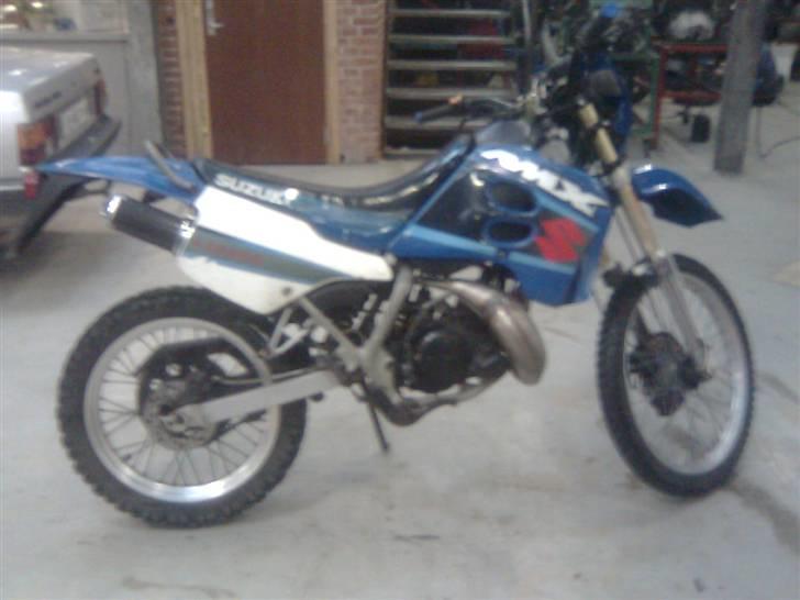 Suzuki RMX byttet til jog billede 4