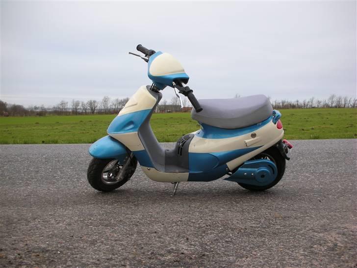MiniBike scooter - byttet!  billede 1