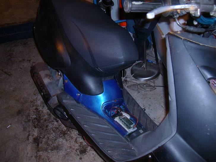 Aprilia sr50 alt sælges den  billede 7