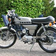 Yamaha FS1 DX 4 gear