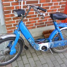 Vespa ciao byttet til maxi :D