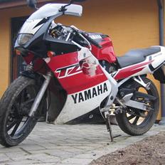 Yamaha Tzr før