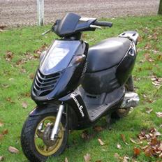 Aprilia sonic Gp